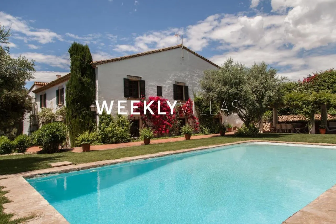 Masia Sitges Mas Peirot Geniune Farmhouse 20 Min Walk From Beaches 60 Heactares Of Wine Fields Garden Ac Until 18 People Cubelles 0*,  Spanyolország