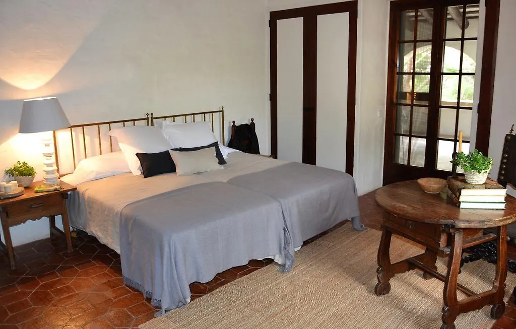 Masia Sitges: Farmhouse Retreat with Vineyard Views Cubelles Spain