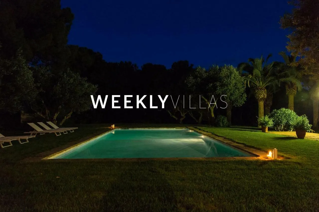 Masia Sitges: Farmhouse Retreat with Vineyard Views Cubelles